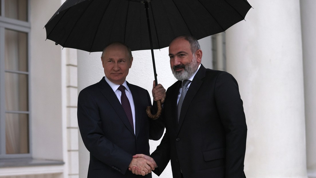Putin declara que hay que ponerle fin al conflicto entre Armenia y Azerbaiyán
