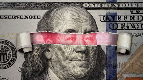 Reuters: China ordena a los bancos estatales que se preparen para vender dólares y comprar yuanes