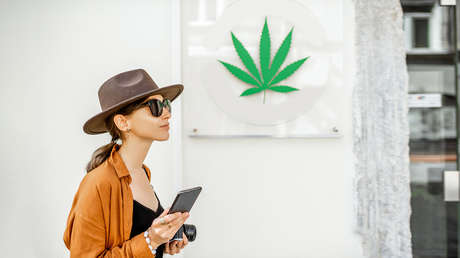 Ámsterdam no prohibirá el acceso de los turistas a los 'coffee shop' de cannabis