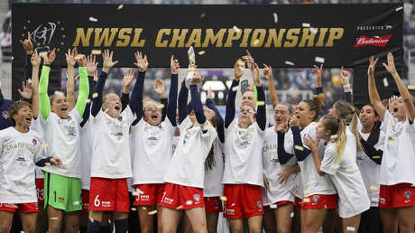 Revelan abusos "sistemáticos" a jugadoras en la Liga Nacional de Fútbol Femenino de EE.UU.