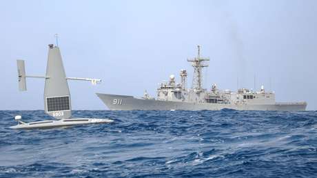 EE.UU. y Reino Unido realizan un simulacro con drones marinos en el golfo Pérsico