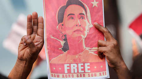 Una nueva condena amplía a 26 años la pena de prisión de la exlíder birmana Aung San Suu Kyi