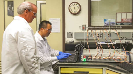 "Más ligeras, más seguras y funcionan mejor": con las nuevas baterías de la NASA los aviones eléctricos son posibles