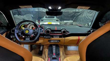 Colombia subastará tres Ferraris de 'Falcon', el narco de confianza de 'Otoniel'