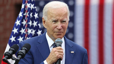 Bloomberg: Biden planea recurrir aún más a las reservas estratégicas de petróleo de EE.UU.