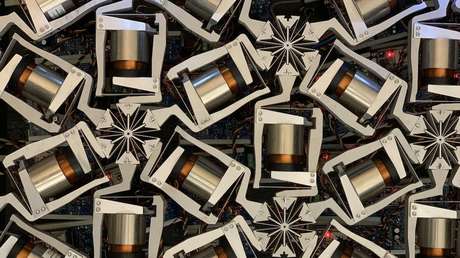 Científicos crean una 'red neuronal mecánica' que no necesita ordenadores para funcionar