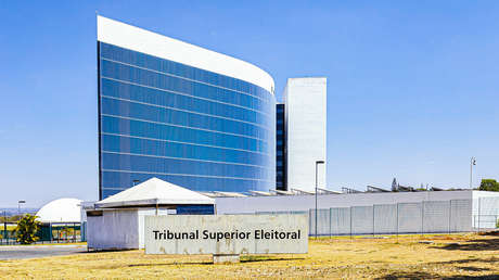 La justicia electoral quema sus últimos cartuchos ante la avalancha de noticias falsas en Brasil