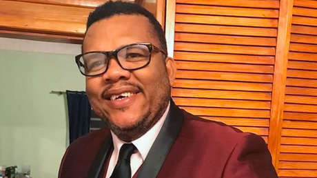 Balean a un reconocido periodista haitiano en un ataque armado contra su auto