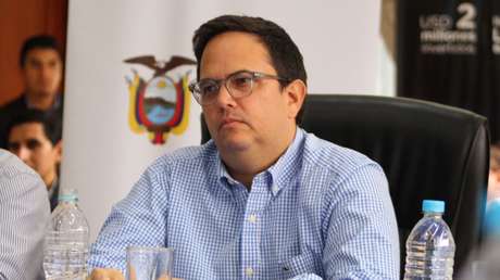 Renuncia el ministro de Energía de Ecuador, Xavier Vera, investigado por presunto cohecho