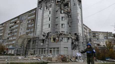 Ucrania ataca con HIMARS un hotel en la República Popular de Lugansk