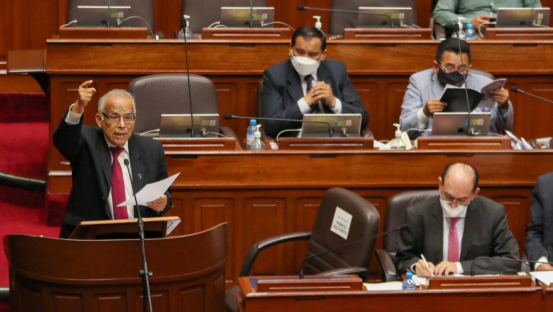 El presidente del Consejo de Ministros de Perú presenta su carta de renuncia por tercera vez