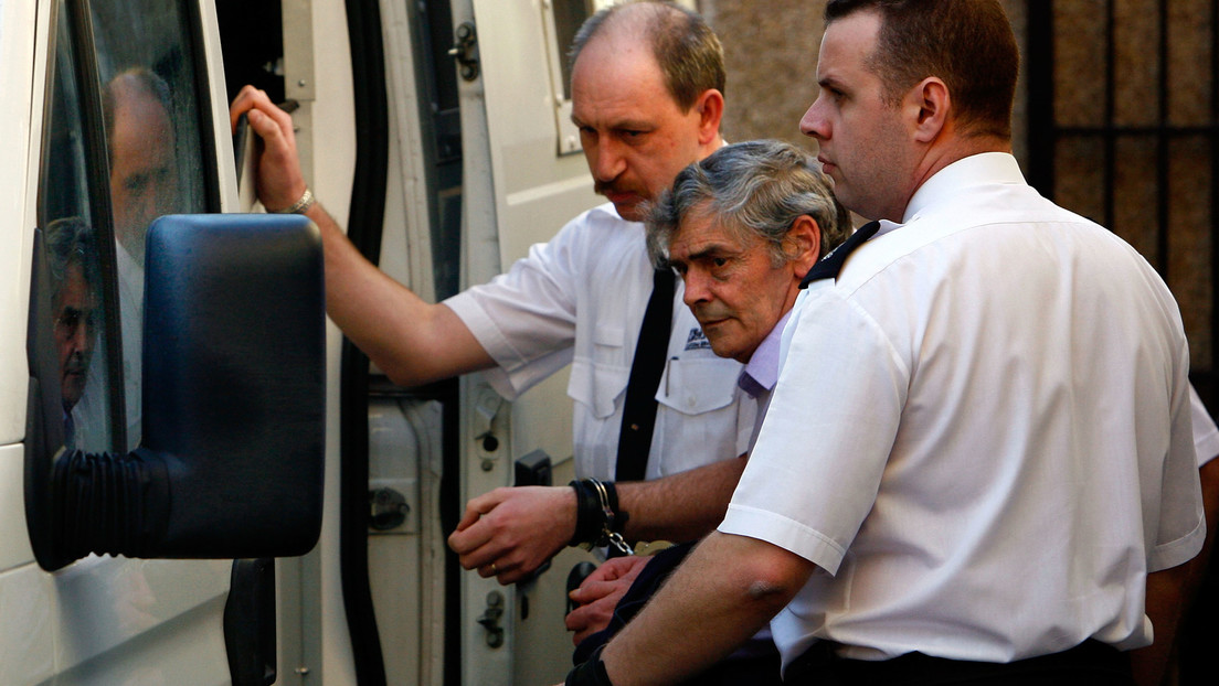 El asesino en serie Peter Tobin habría intentado contratar un seguro de vida para luego suicidarse