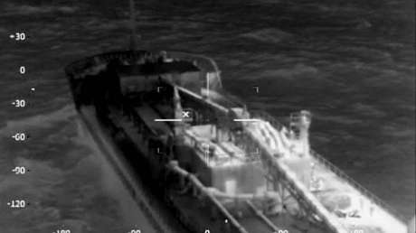 12 desaparecidos tras el hundimiento de un carguero cerca de Taiwán