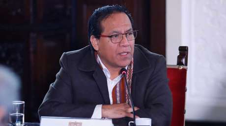 Investigan al ministro de Turismo de Perú por presunta organización criminal