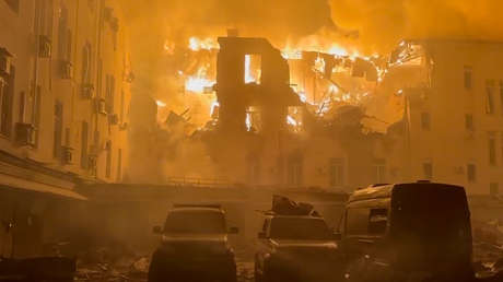 Ucrania ataca el centro de Donetsk