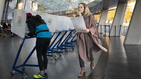 Los republicanos recuperan la Cámara de Representantes y disputan el Senado, según las primeras proyecciones