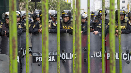 Perú se prepara para una masiva marcha en apoyo a Castillo que pide el cierre del Congreso