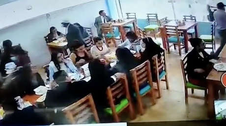 Roban a una asambleísta en un restaurante de Quito
