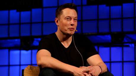 Elon Musk anuncia que restablecerá la cuenta de Trump en Twitter