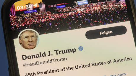 Trump está de vuelta en Twitter y las redes explotan (MEMES)