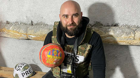 El periodista español Pablo González recibe la visita de su mujer tras 8 meses encarcelado en Polonia