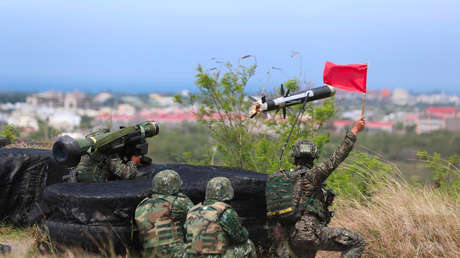 Taiwán realiza simulacros con fuego real y sistemas estadounidenses Javelin (FOTOS)