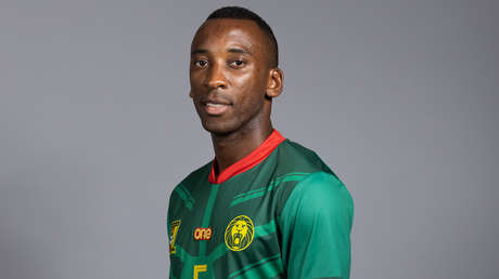 "Rusia es mi casa": un camerunés con pasaporte ruso debuta en el Mundial