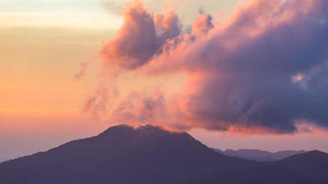 VIDEOS: Nuevas explosiones en el volcán Chaparrastique de El Salvador