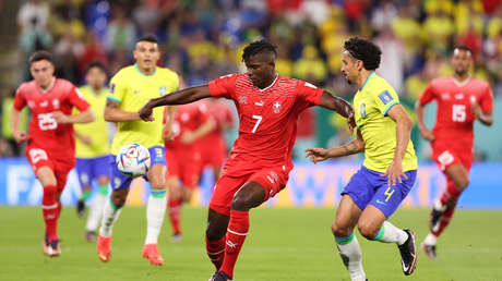 Brasil se impone ante Suiza por 1-0 y se clasifica a los octavos de final