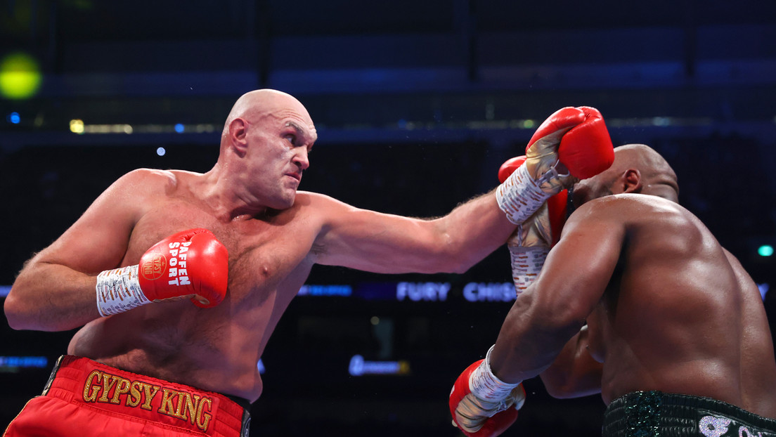 Tyson Fury retiene el título mundial de los pesos pesados del CMB ante Derek Chisora