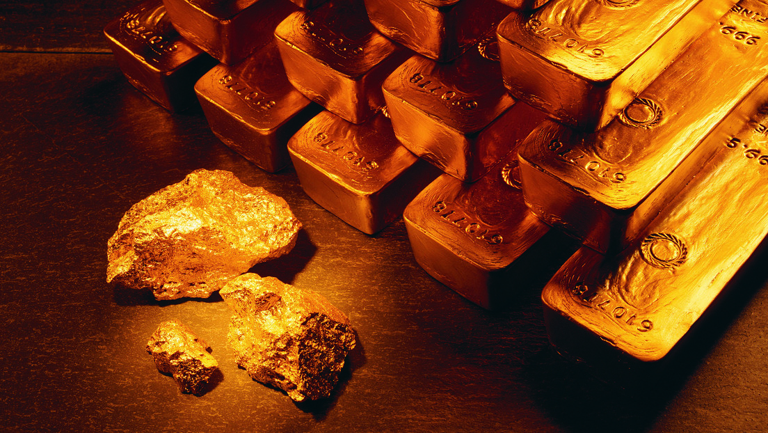 El oro alcanza un máximo de 5 meses mientras el dólar cae por la reapertura económica de China