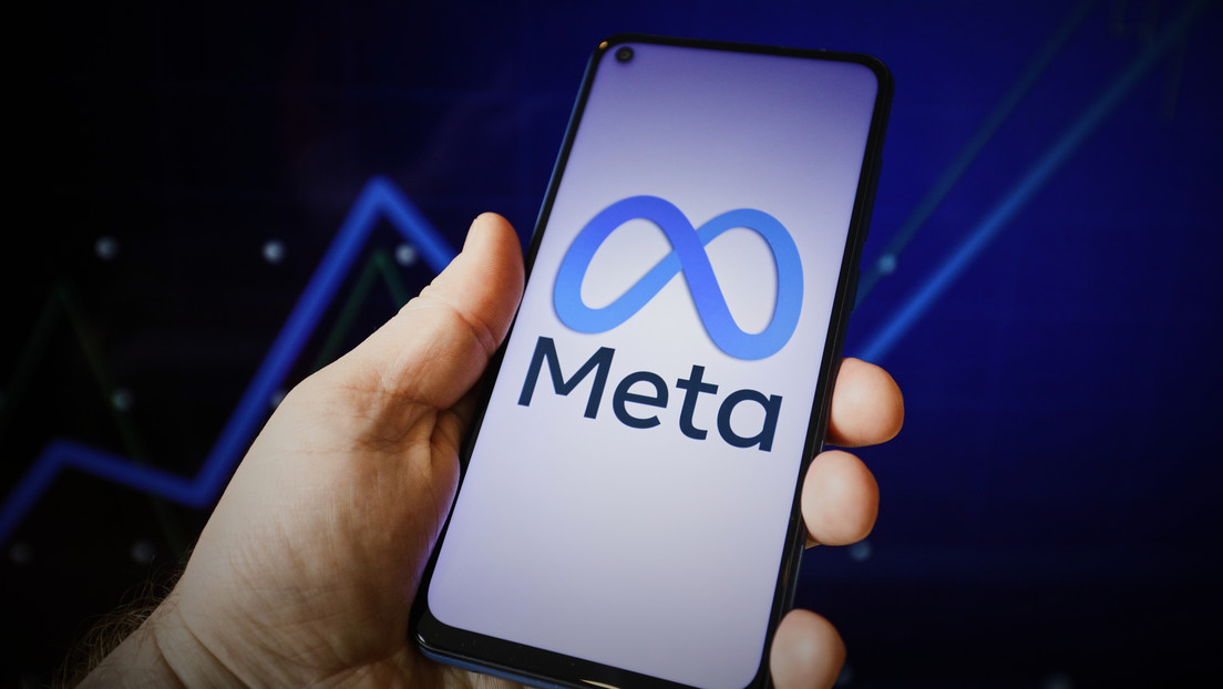 Meta amenaza con retirar contenidos noticiosos de Facebook en EE.UU.