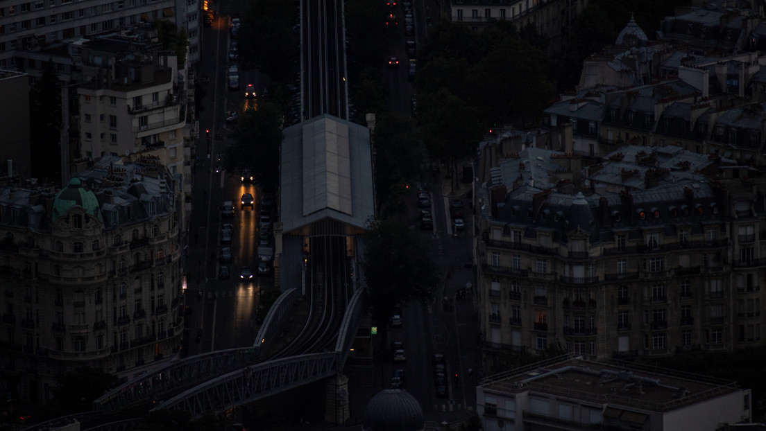 Francia sufre apagones reales antes de efectuar una simulación de recortes de electricidad