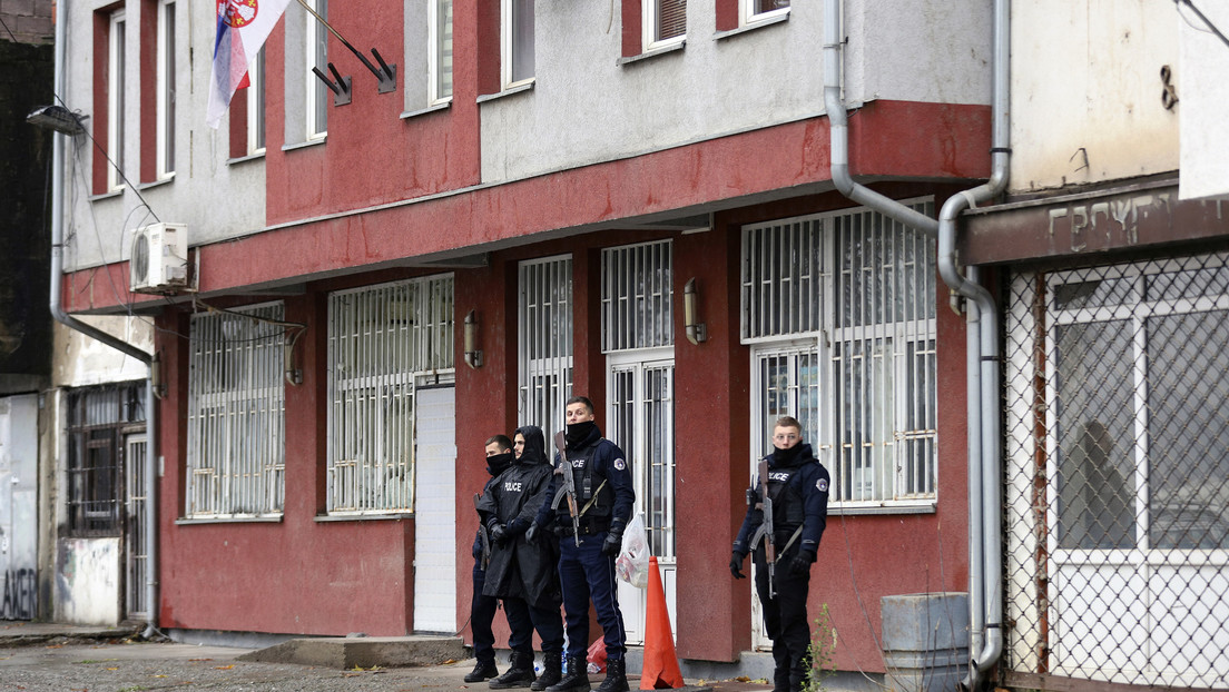 La situación en Kosovo recuerda los intentos de poner en práctica los postulados del 'fin de la historia', sostiene un experto