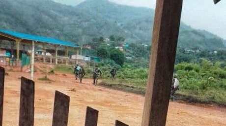"Se teme una masacre": Denuncian llegada de mil hombres armados a un resguardo indígena en Colombia