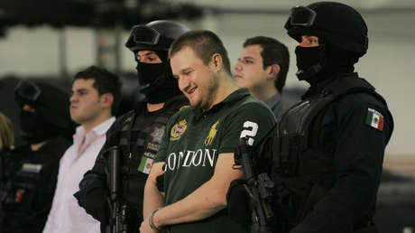 Grupo de élite de la Policía mexicana habría recibido sobornos para detener a 'La Barbie'