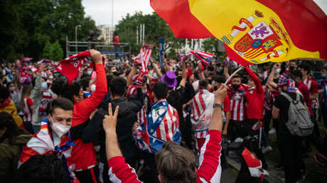 Grupos ultras de fútbol llaman a "defender Madrid" en el partido entre Marruecos y España en Catar
