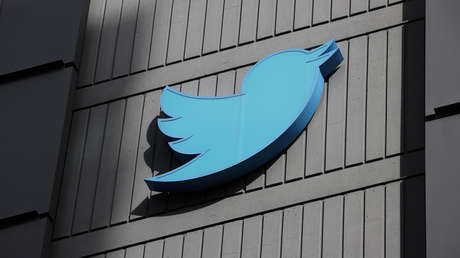 Demandan a Twitter por negarse a pagar dos vuelos privados de una exempleada