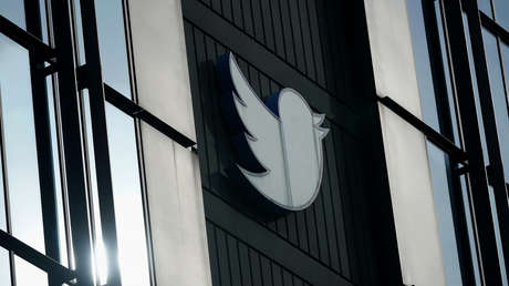 Musk asegura que Twitter estaba a punto de estrellarse como un avión