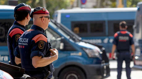 Prisión en España para cinco hombres que violaban en serie y se jactaban en un grupo de WhatsApp