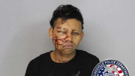 Como en 'Mi pobre angelito': un ladrón resbala en el hielo tras un asalto fallido, se golpea la cabeza y lo detienen