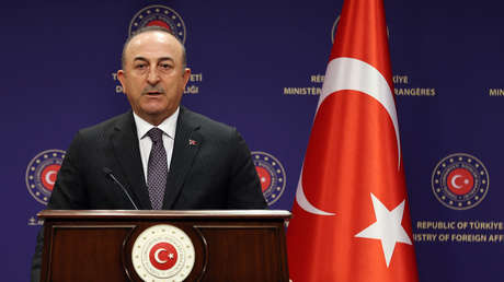 Turquía no permitirá a Grecia expandirse "ni una milla" en el mar Egeo