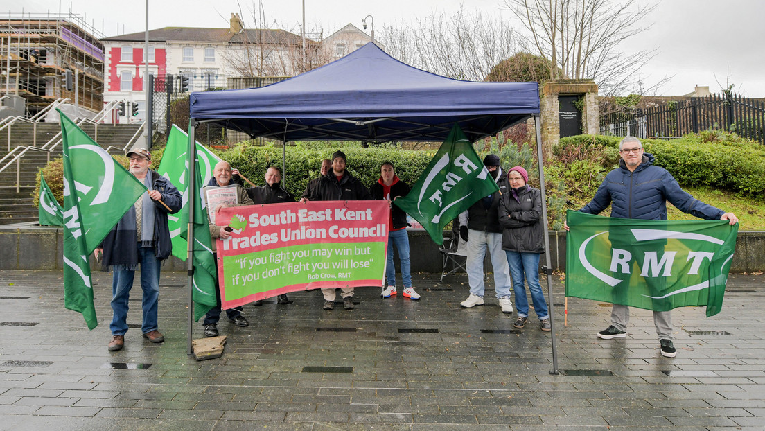 Trabajadores ferroviarios inician una nueva huelga en el Reino Unido