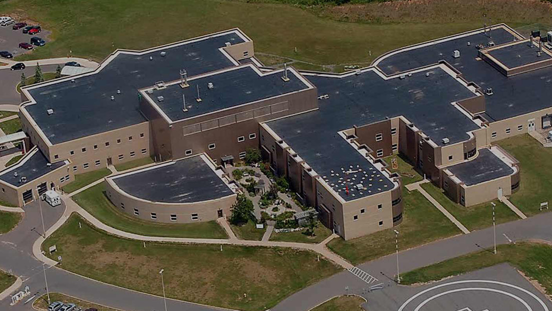 Una mujer muere después de esperar 7 horas en la sala de emergencias de un hospital canadiense