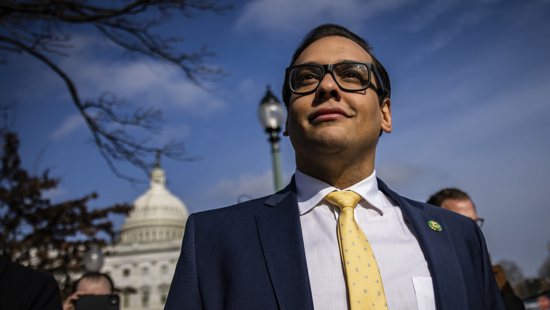 Congresista que inventó su currículum formará parte de dos comités de la Cámara Baja de EE.UU.