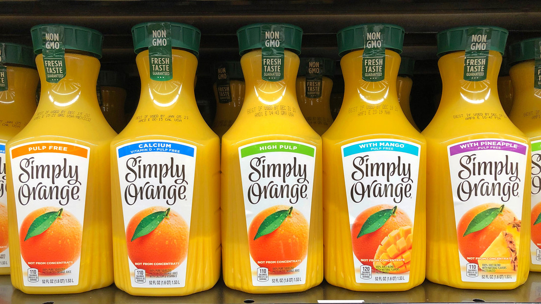 Demandan a Coca-Cola por una bebida que supuestamente contiene ingredientes "tóxicos"