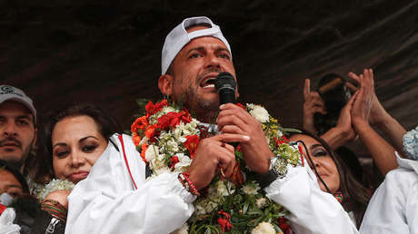 Camacho se declara "prisionero político" del Gobierno boliviano y reta a Arce a un debate