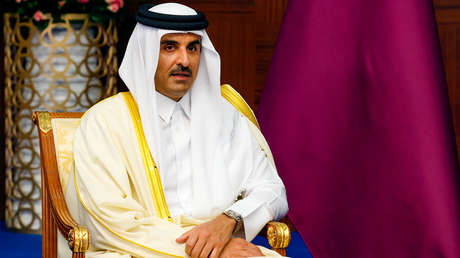 El emir de Catar visita la Patagonia argentina tras un breve y silencioso paso por Uruguay