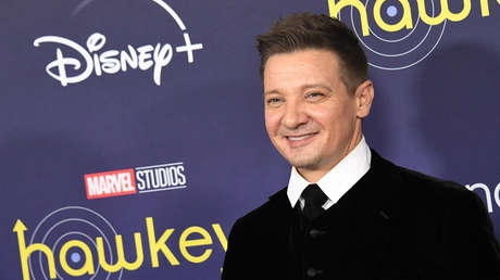 Jeremy Renner publica un video de su recuperación desde el hospital