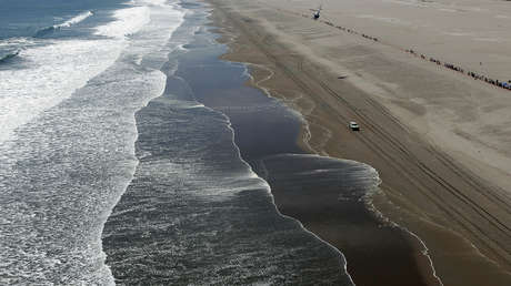 Hallan los restos de un antiguo habitante de una cultura prehispánica en una playa de Chile
